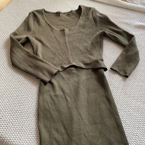 Really cute midi dress!